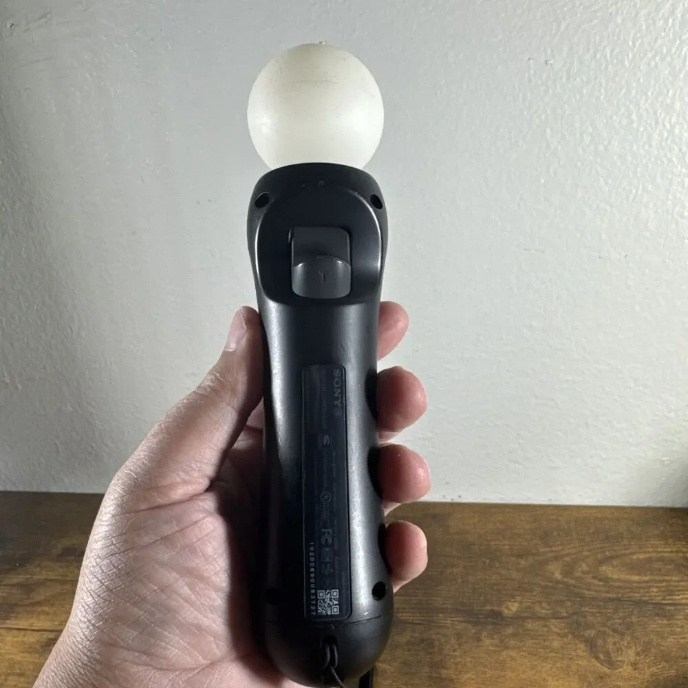 2 x OEM Sony Playstation 4 Move Motion Controllers PS4 - CECH-ZCM2U PSVR